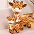 Giraffe Kuscheltier mit Schal