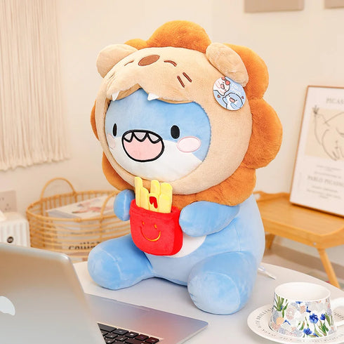 Hai Kuscheltier im Löwenkostüm